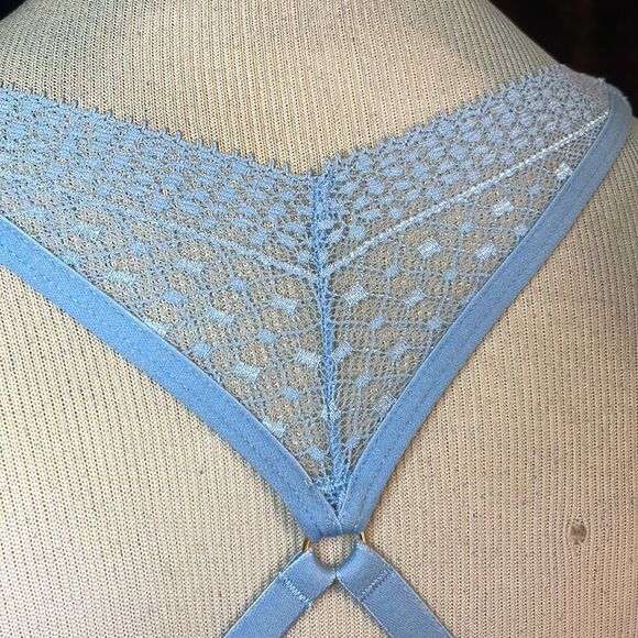 Victoria’s Secret bra 32D (4120) - Picture 5 of 9